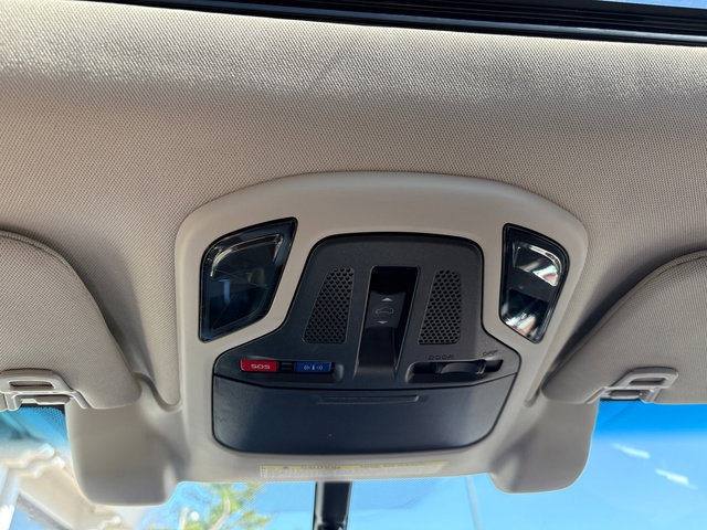 Used 2022 Subaru Outback Touring image 34