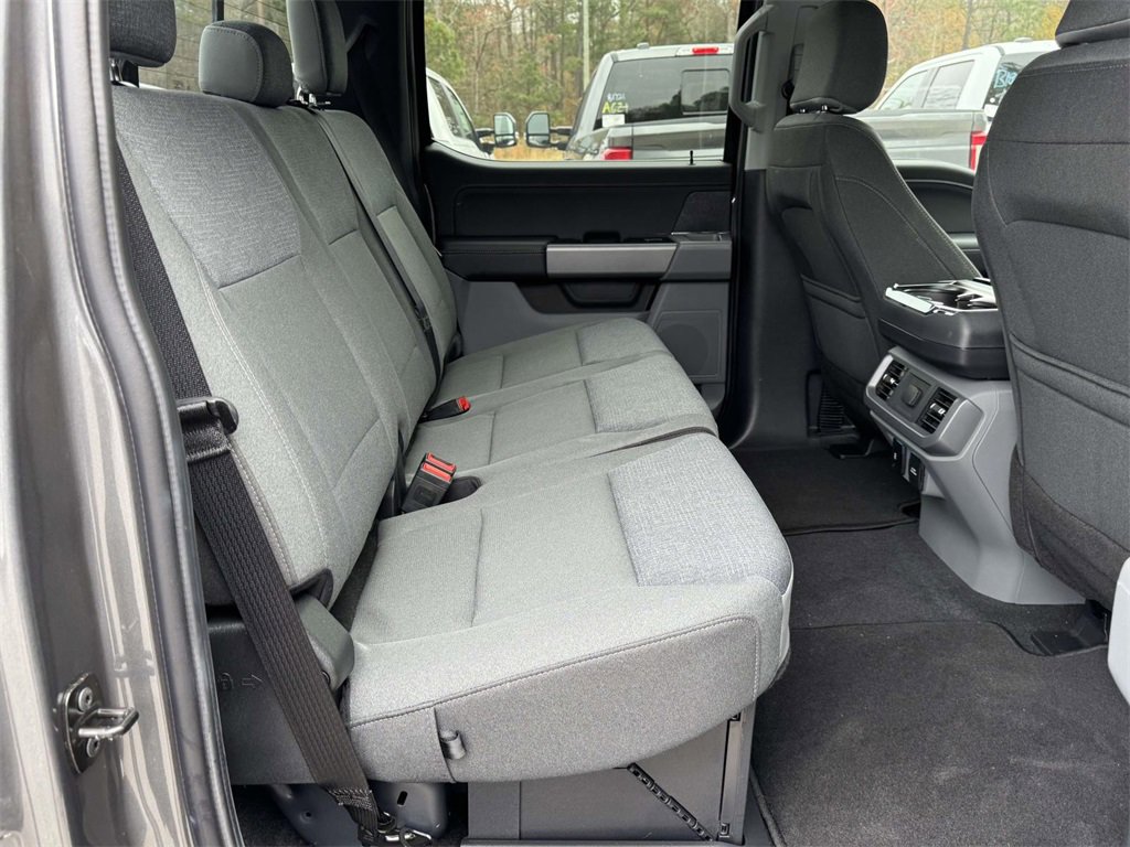 New 2025 Ford F150 XLT w/ Equipment Group 302A MID image 14