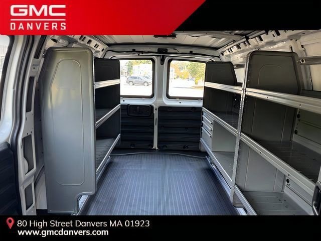 New 2025 GMC Savana 2500 w/ Driver Convenience Package RWD image 18