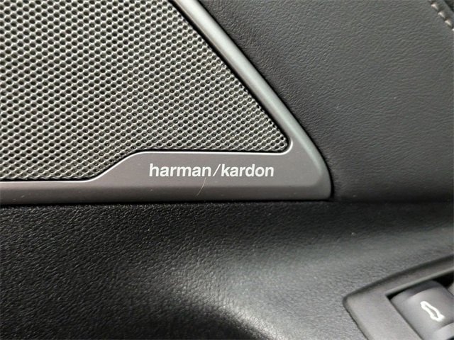 Used 2021 BMW 540i xDrive w/ Premium Package image 27