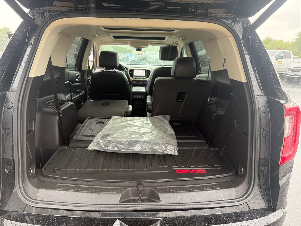 Certified 2020 GMC Acadia Denali w/ Denali Ultimate Package AWD/4WD image 32