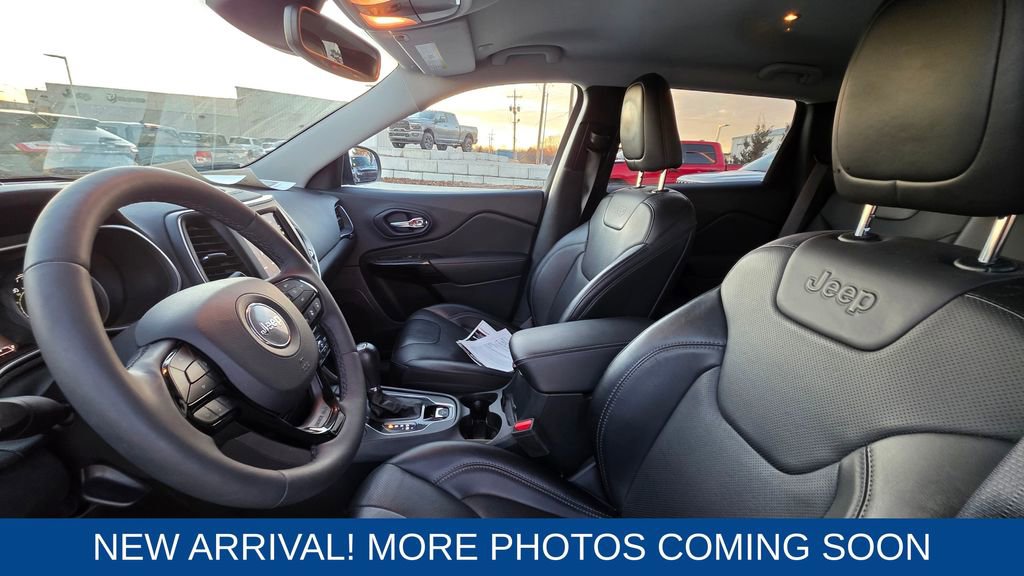 Used 2023 Jeep Cherokee Altitude Lux image 11