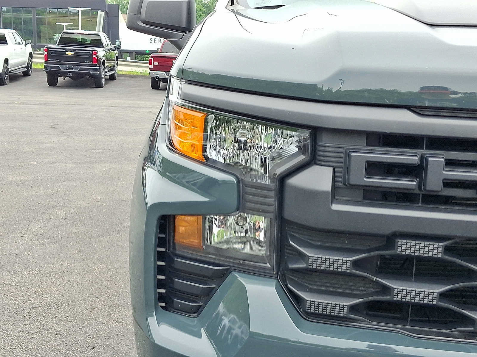 Used 2025 Chevrolet Silverado 1500 Custom Trail Boss AWD/4WD image 9