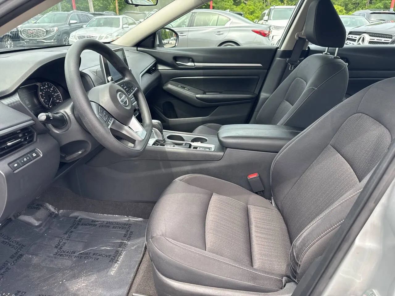 Used 2022 Nissan Altima 2.5 SV image 11