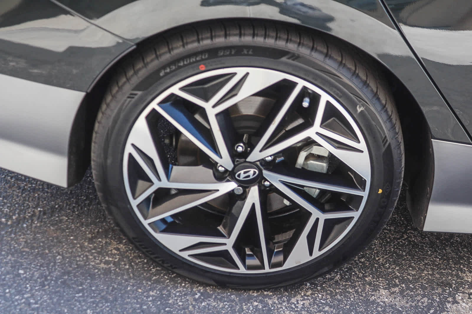 Certified 2023 Hyundai Ioniq 6 Limited RWD image 11