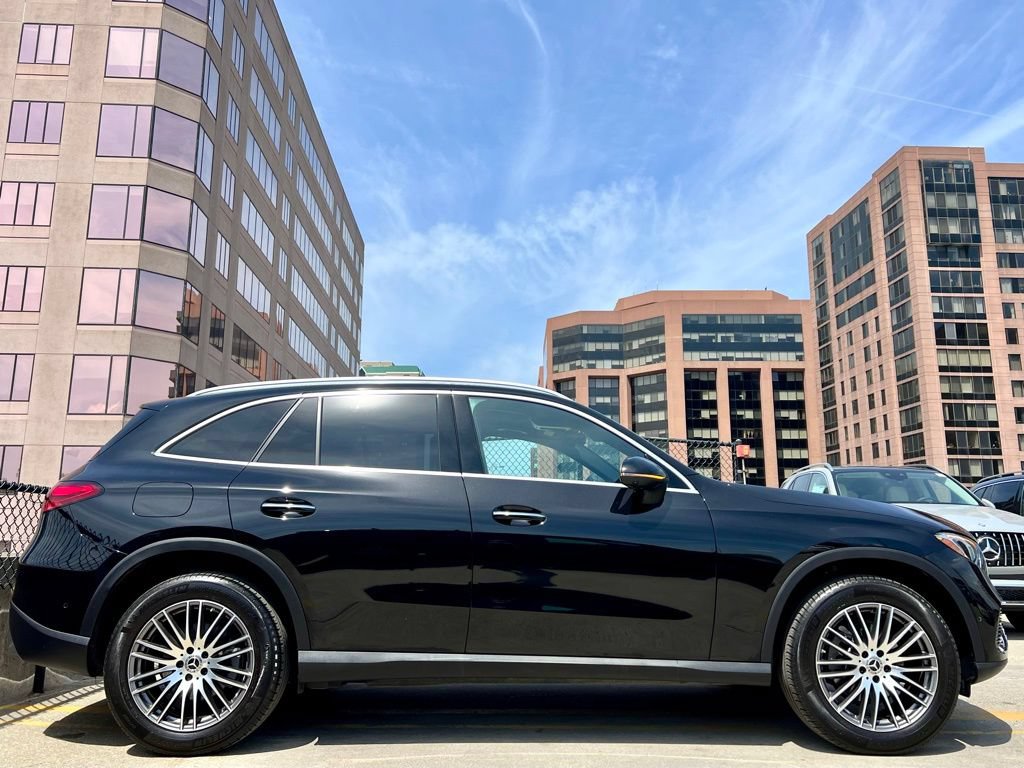 Certified 2026 Mercedes-Benz GLC 300 4MATIC image 6