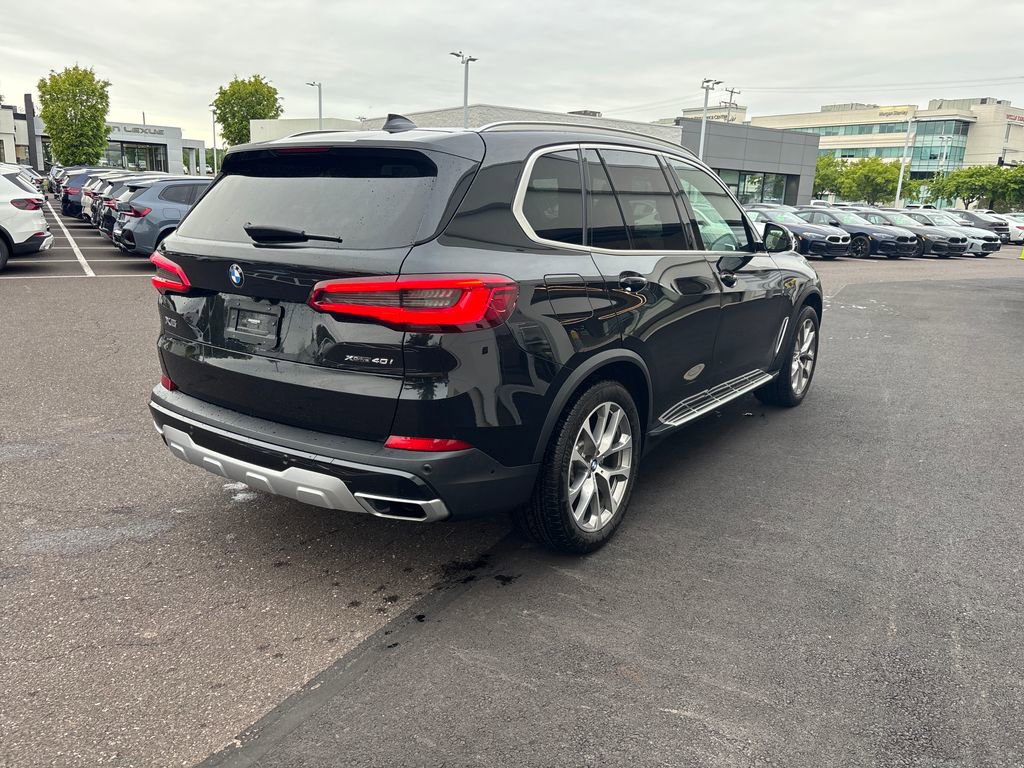 Used 2019 BMW X5 xDrive40i w/ Premium Package 2 AWD/4WD image 6