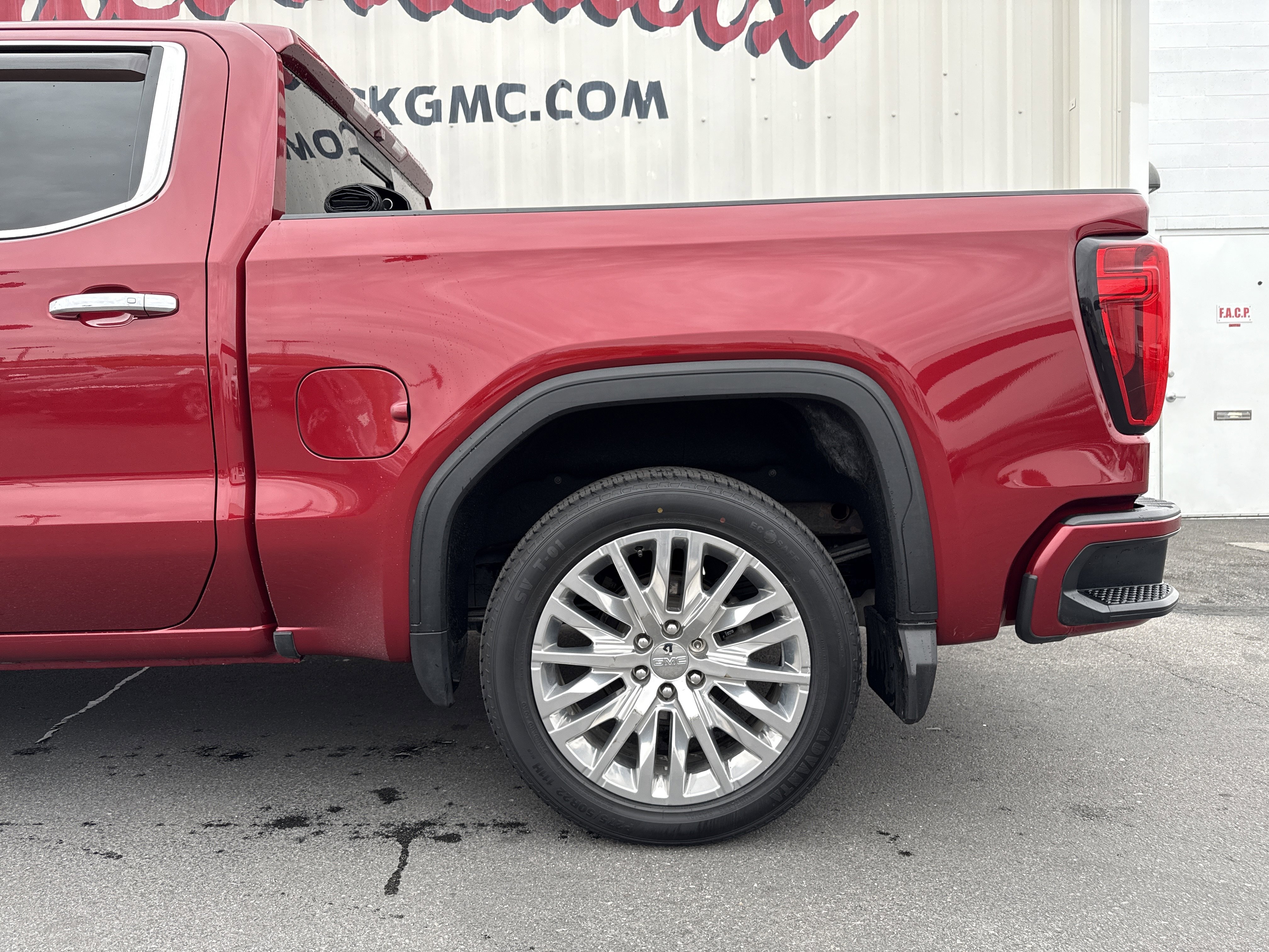 Used 2019 GMC Sierra 1500 Denali w/ Denali Ultimate Package image 2