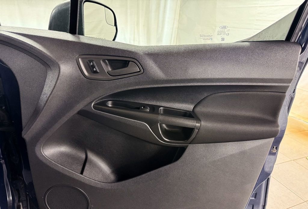 Used 2016 Ford Transit Connect XL image 15