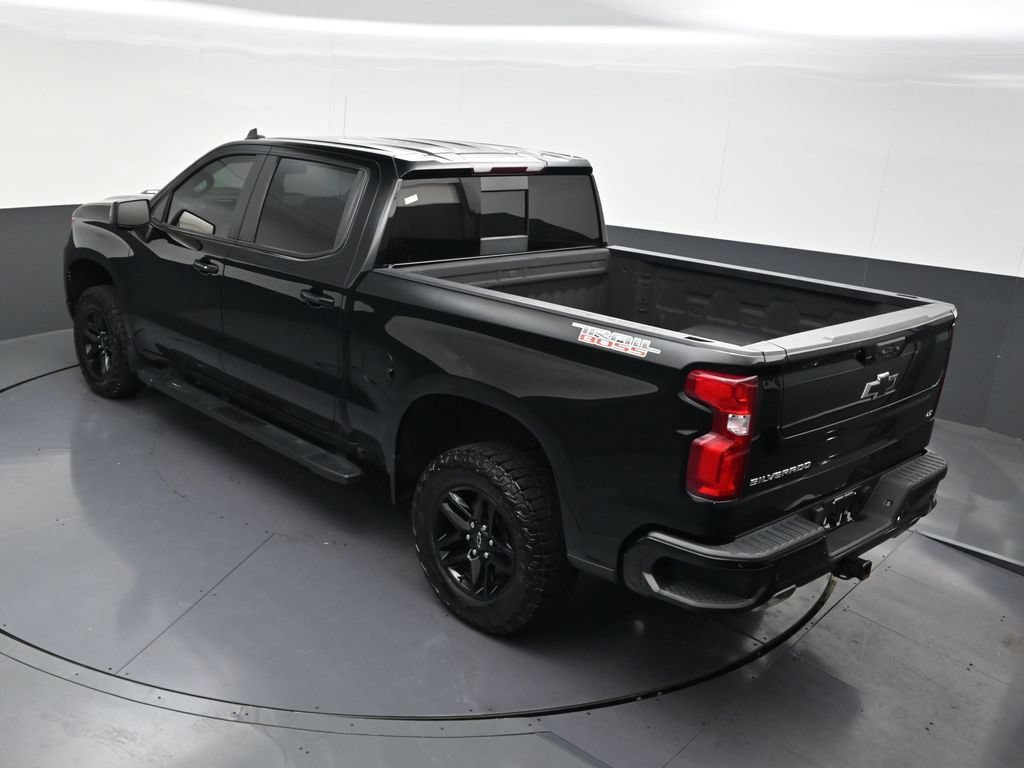 Used 2024 Chevrolet Silverado 1500 LT Trail Boss w/ LT Trail Boss Premium Package AWD/4WD image 17
