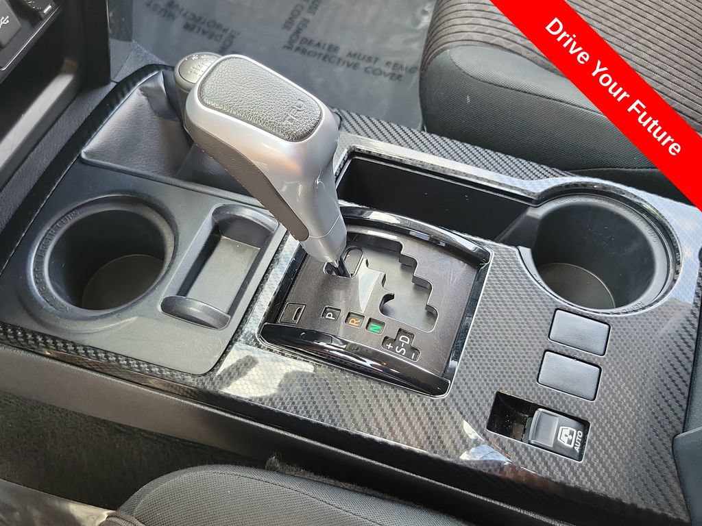 Used 2022 Toyota 4Runner TRD Off-Road AWD/4WD image 13