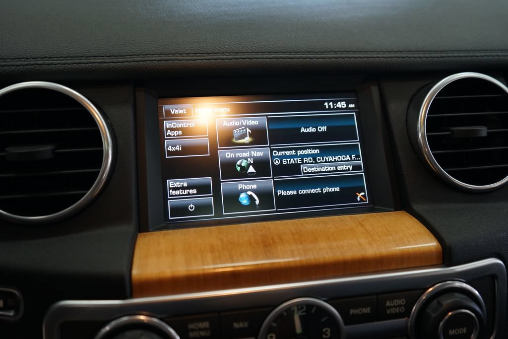 Used 2015 Land Rover LR4 HSE AWD/4WD image 36