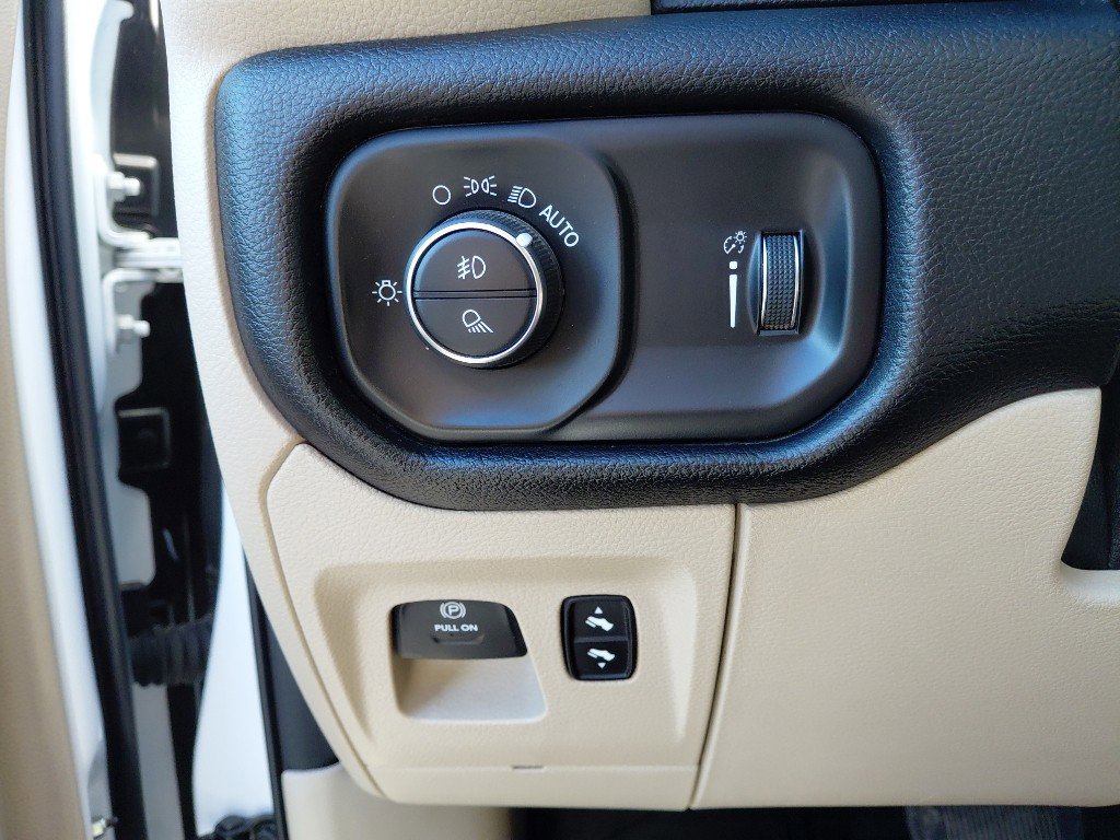 Used 2020 RAM 1500 Big Horn image 19