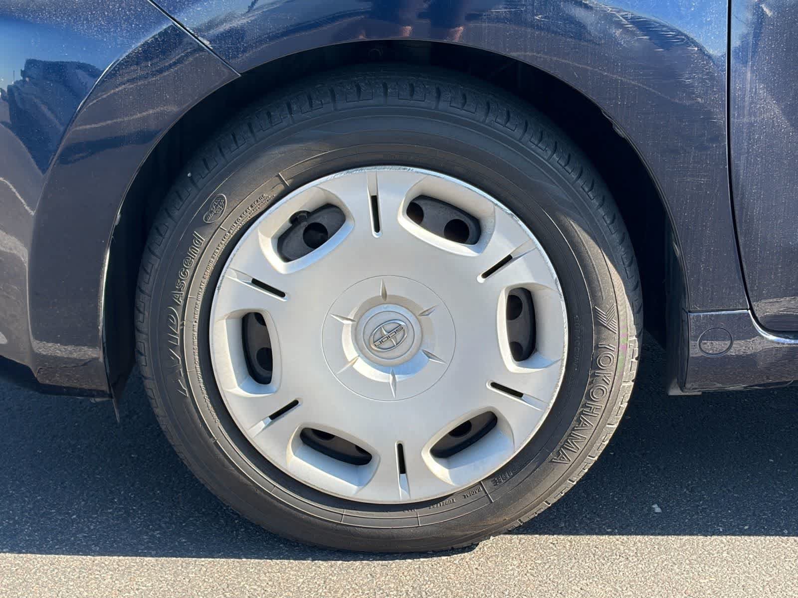 Used 2012 Scion xD FWD image 4
