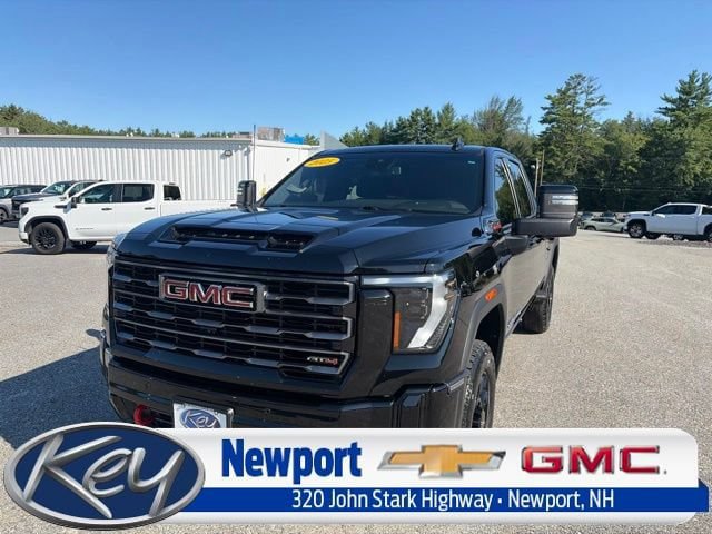 Used 2025 GMC Sierra 2500 AT4