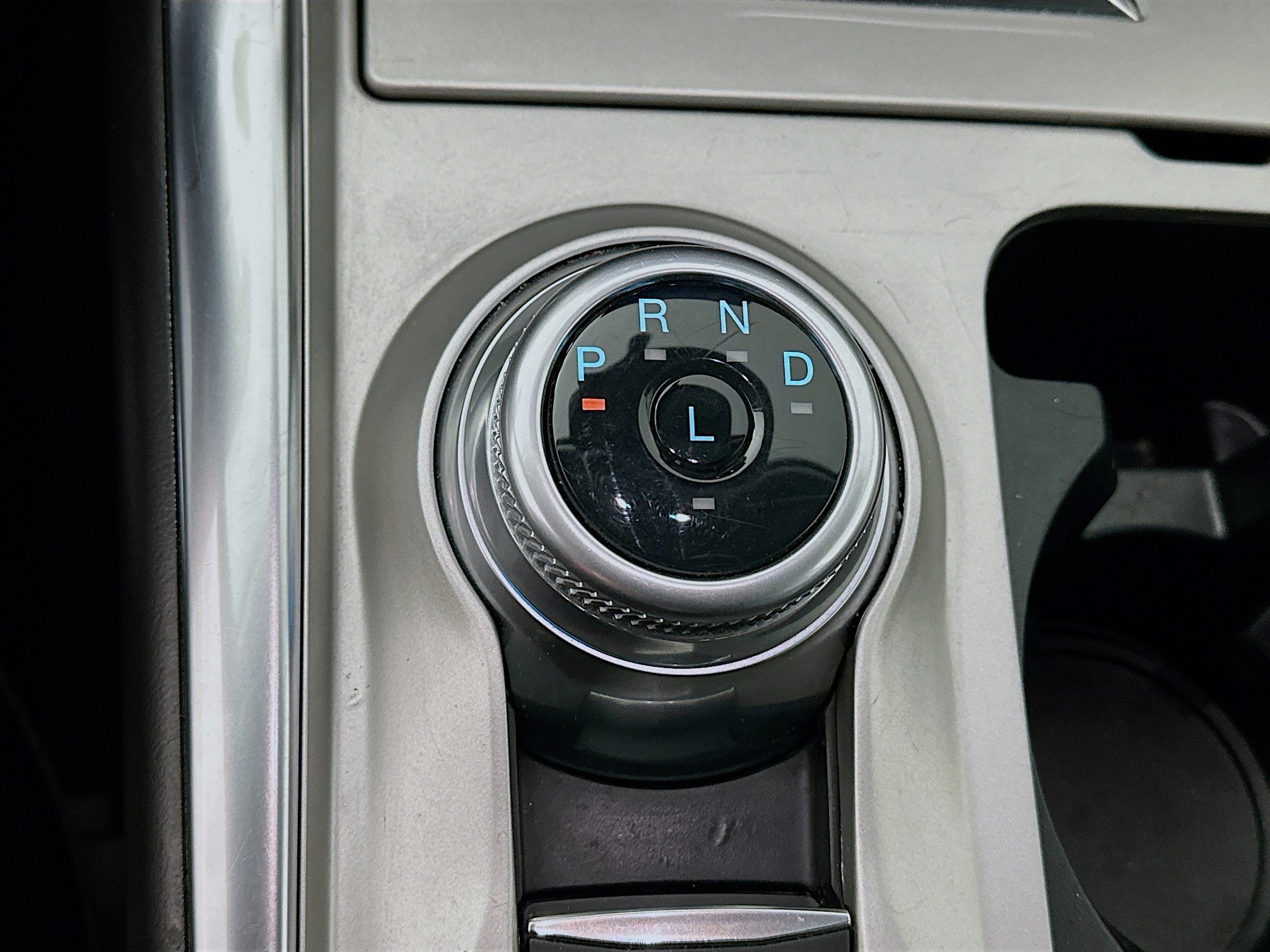 Used 2024 Ford Explorer XLT w/ Equipment Group 202A image 24