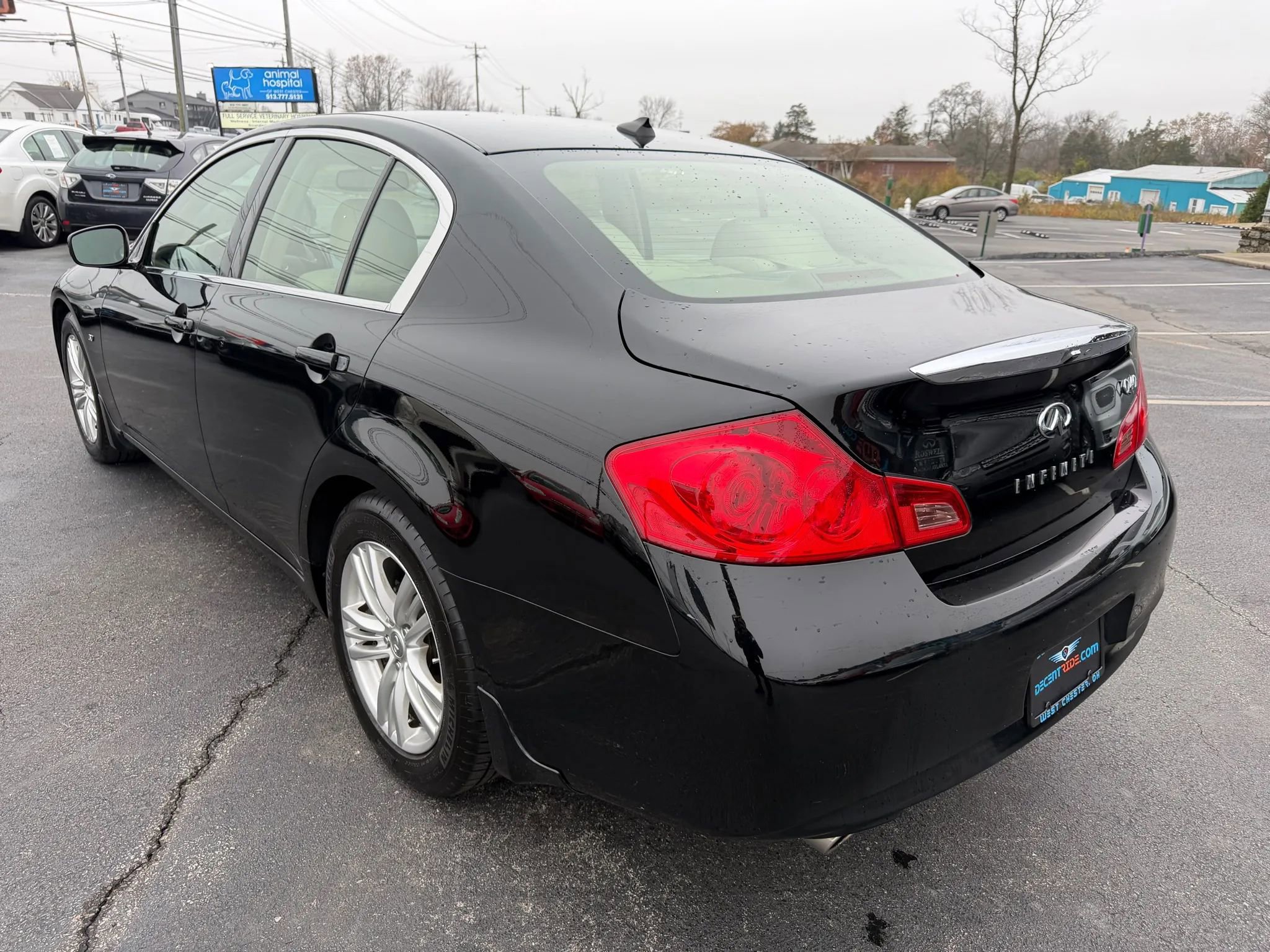 Used 2015 INFINITI Q40 w/ Navigation Package image 5