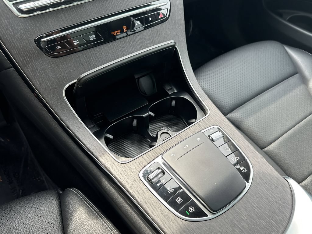 Certified 2022 Mercedes-Benz GLC 300 4MATIC w/ Multimedia Package Lite image 32