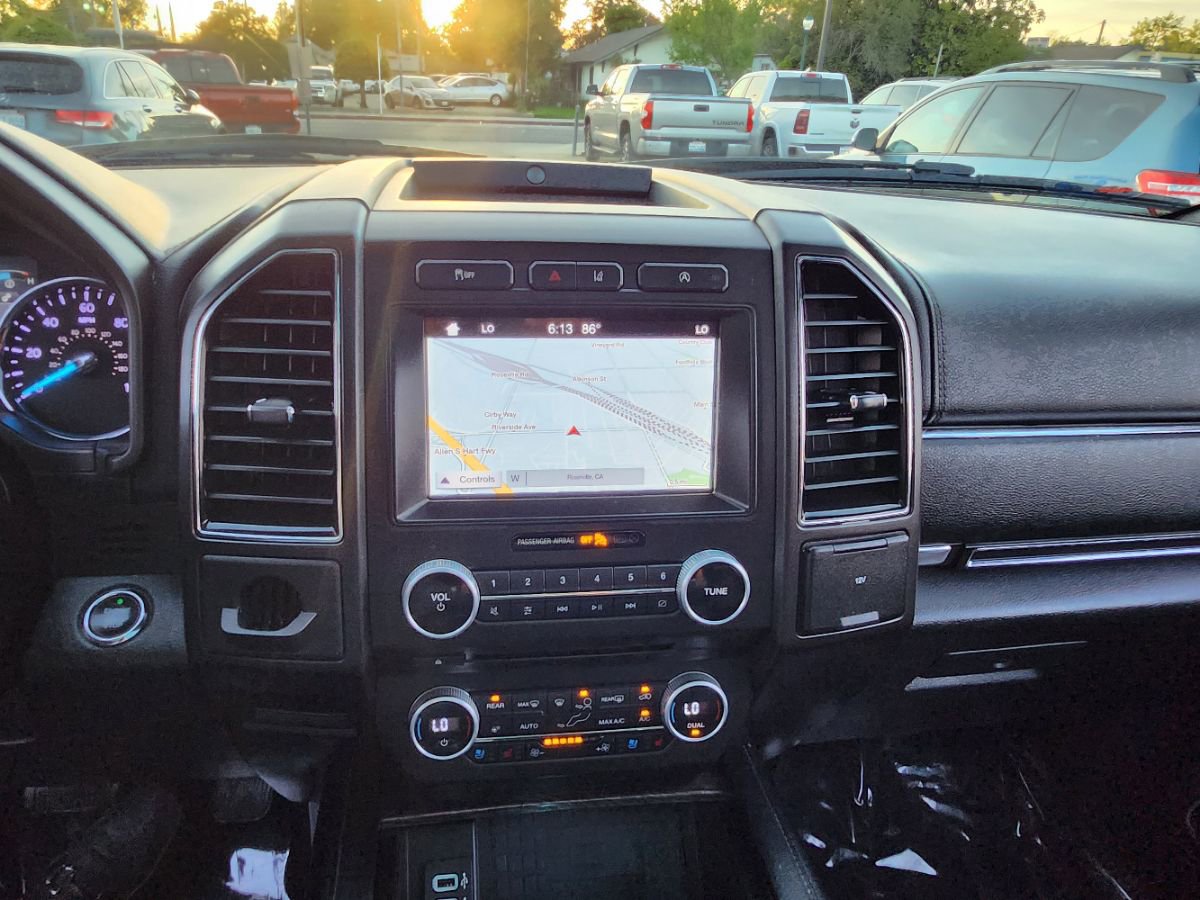 Used 2018 Ford Expedition Limited w/ Equipment Group 301A image 18