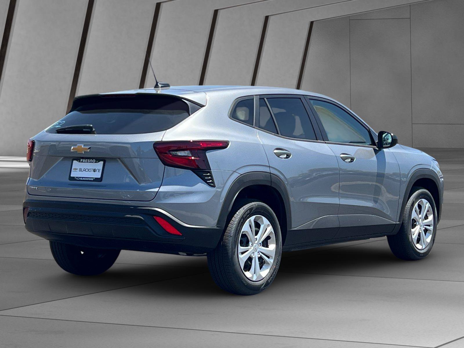 New 2026 Chevrolet Trax LS w/ Driver Confidence Package FWD image 4