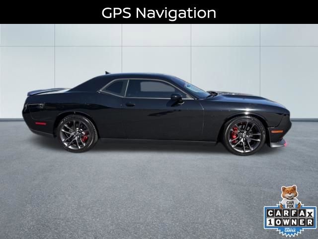 Used 2023 Dodge Challenger R/T w/ Plus Package image 2