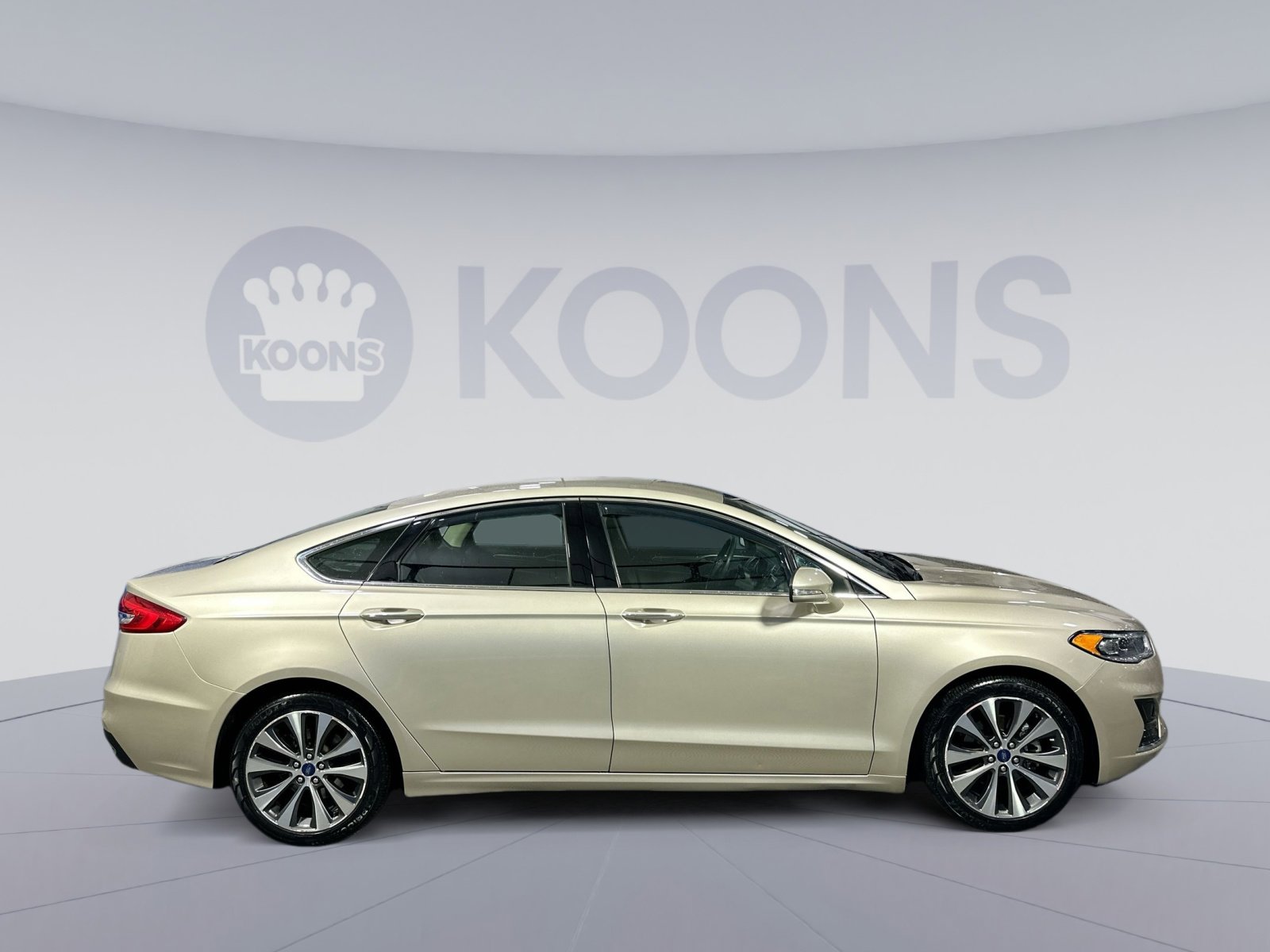 Used 2019 Ford Fusion SEL image 8
