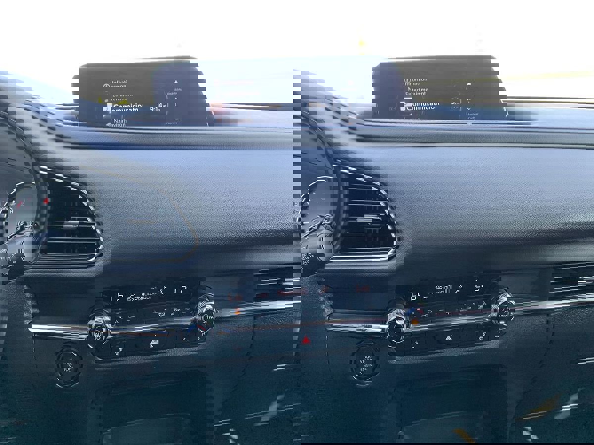 Used 2024 MAZDA CX-30 AWD 2.5 S w/ Preferred Package image 17