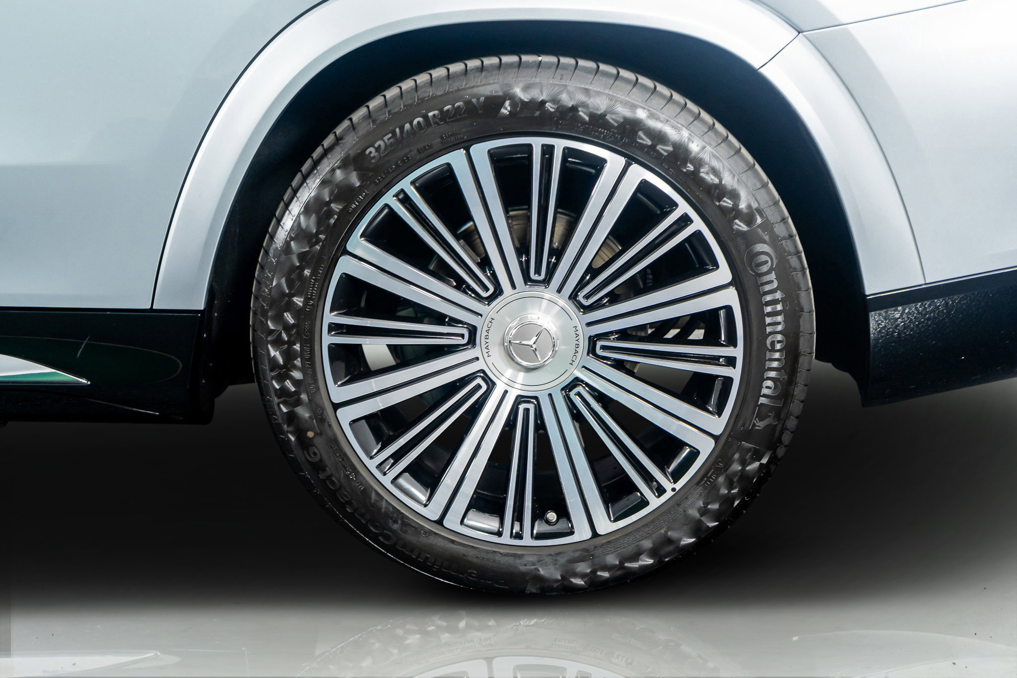 Used 2023 Mercedes-Benz Maybach GLS 600 Maybach GLS 600 image 16