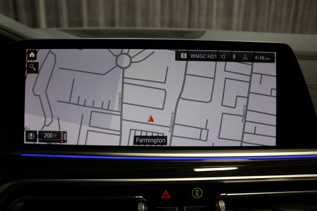 Used 2022 BMW X7 xDrive40i w/ Parking Assistance Package image 24