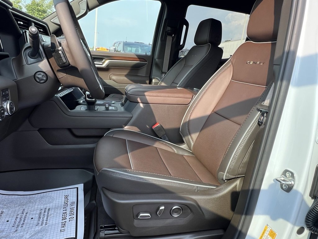 New 2026 GMC Sierra 1500 Denali image 10