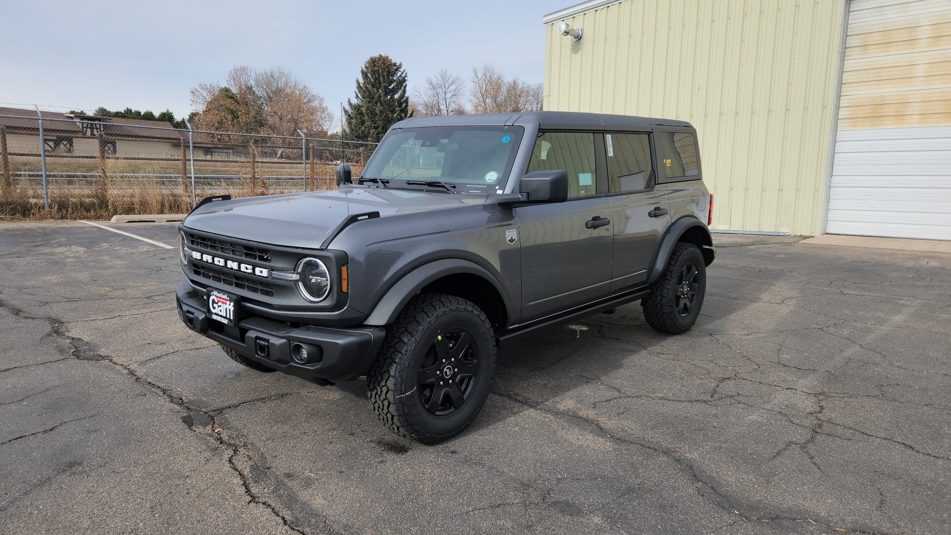 New 2025 Ford Bronco Big Bend w/ Black Diamond Package image 2