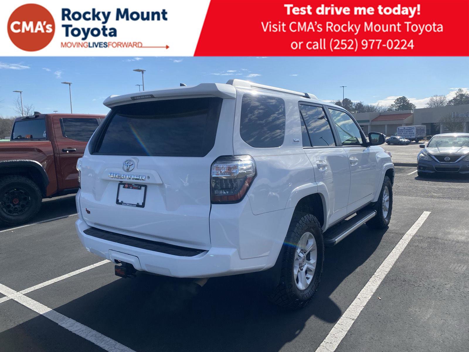 Used 2017 Toyota 4Runner SR5 image 7