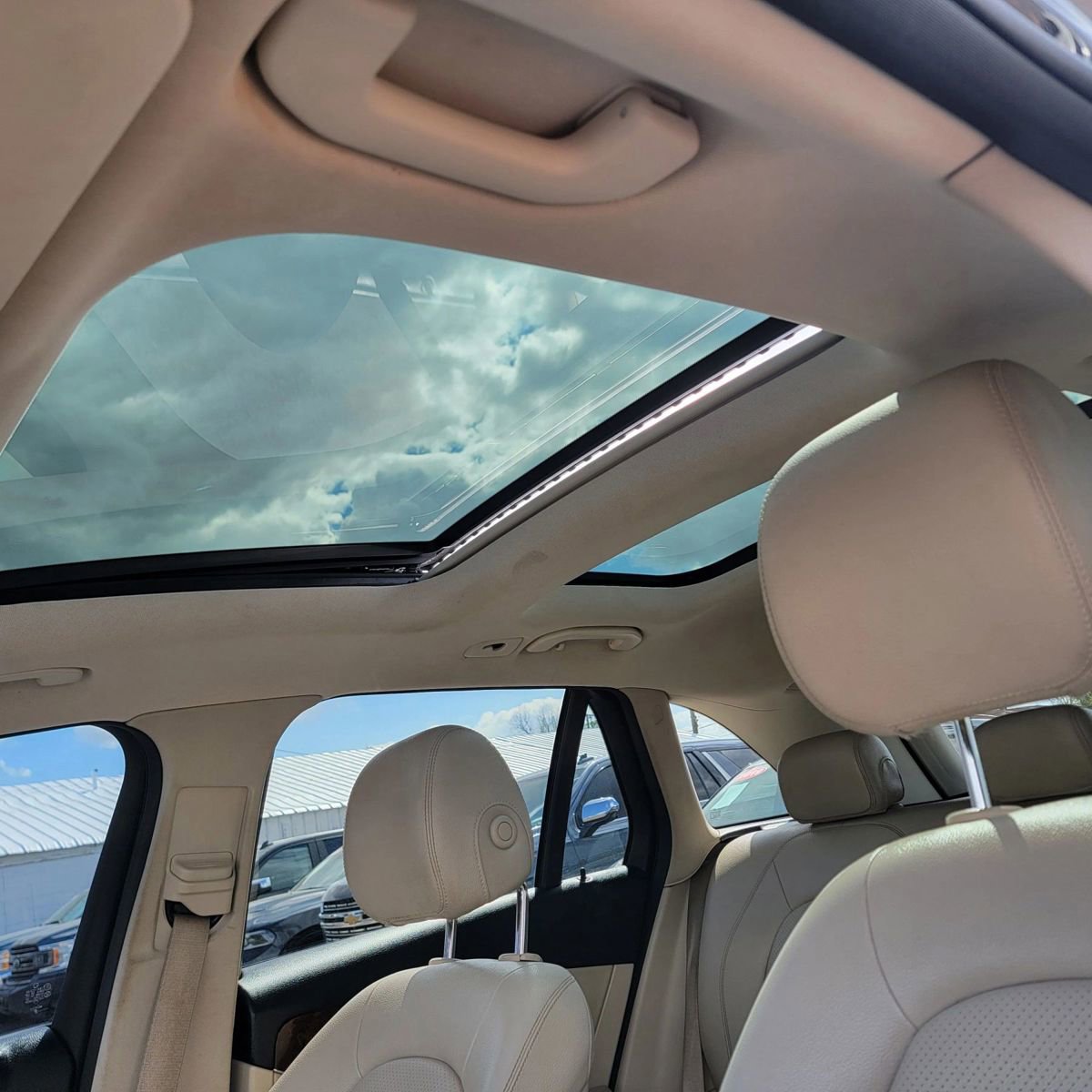 Used 2017 Mercedes-Benz GLC 300 image 19