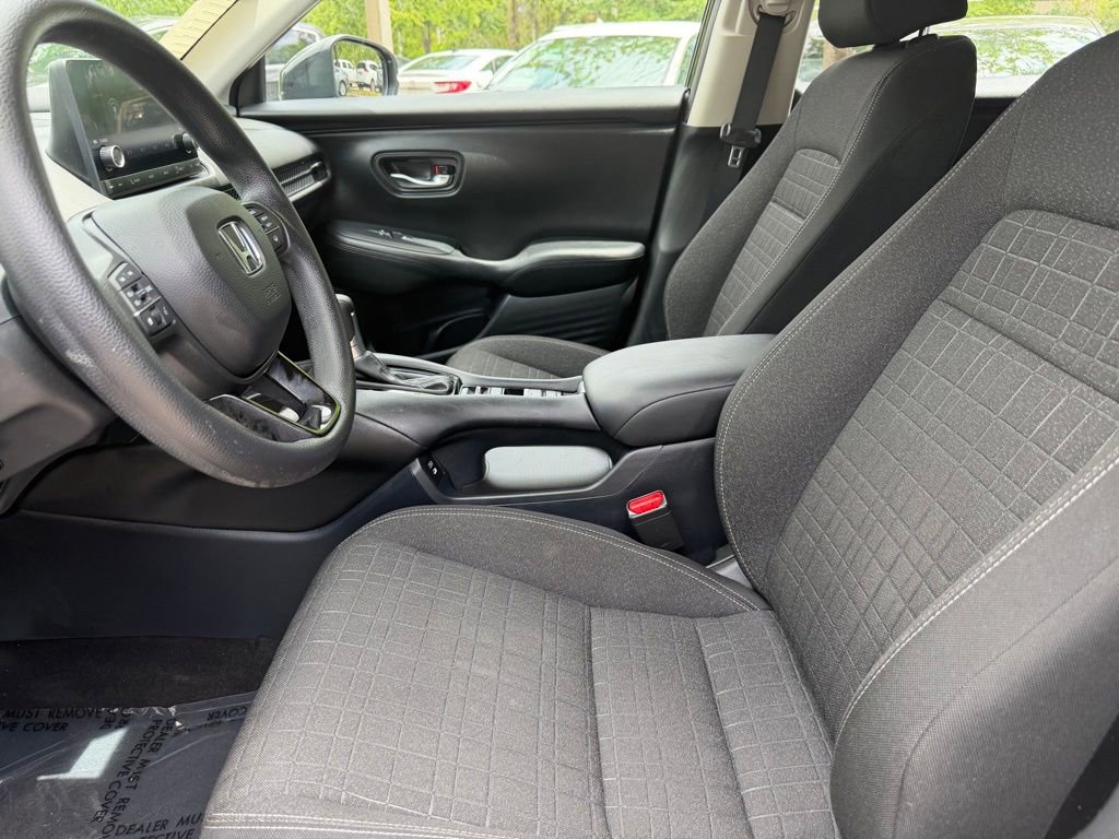 Used 2024 Honda HR-V LX image 19