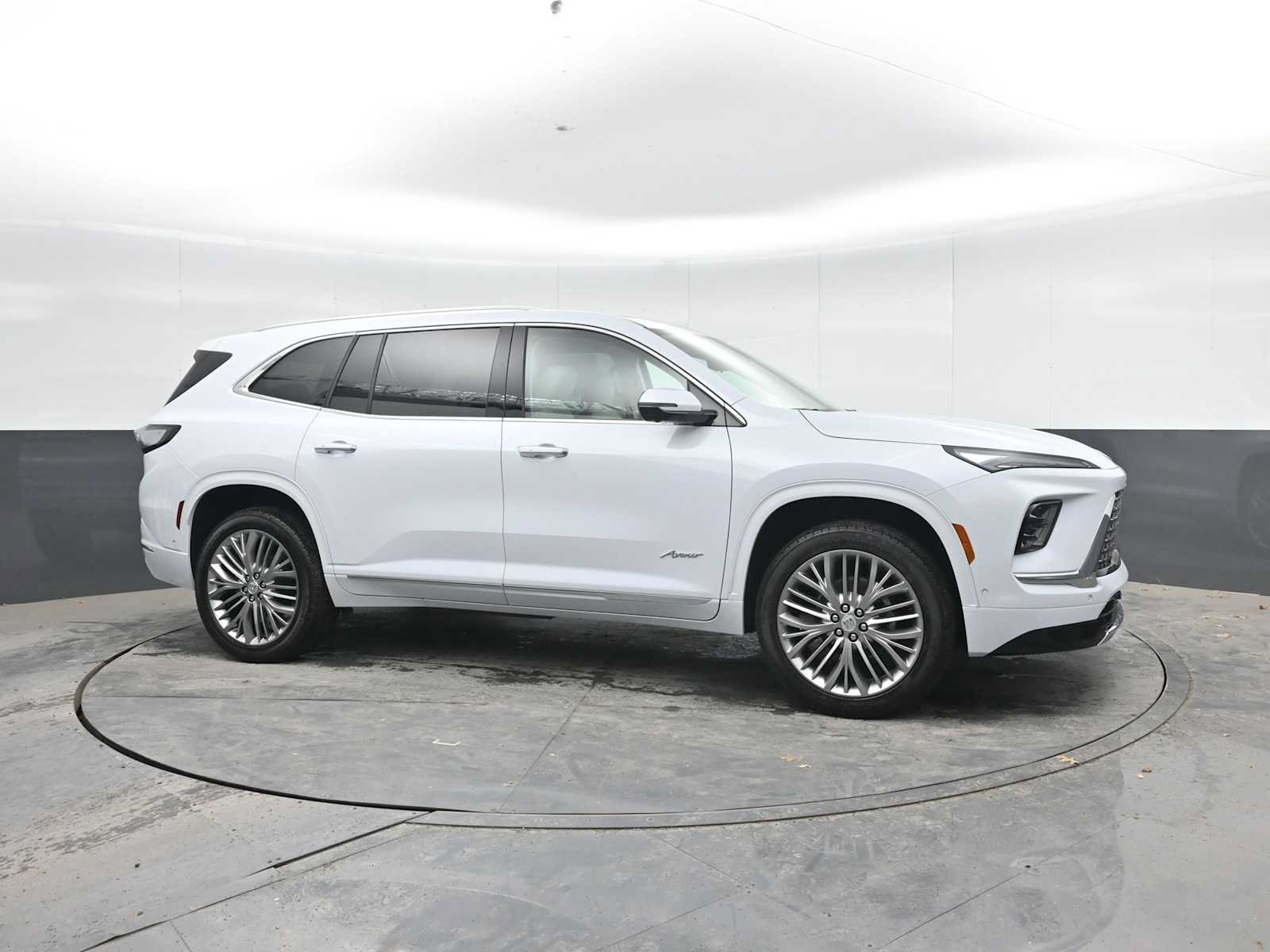 New 2027 Buick Enclave Avenir AWD/4WD image 8