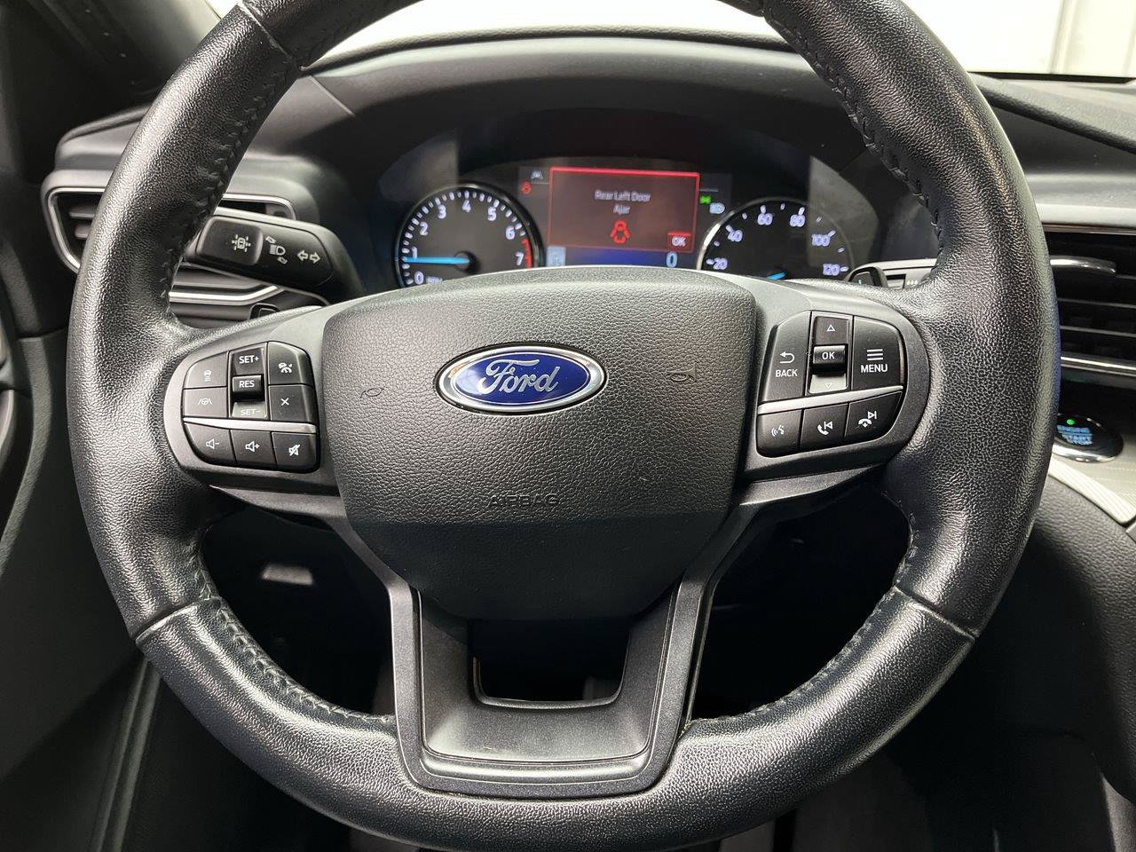 Certified 2020 Ford Explorer XLT w/ Equipment Group 202A AWD/4WD image 16
