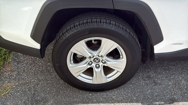 Used 2019 Toyota RAV4 XLE w/ Convenience Package AWD/4WD image 10