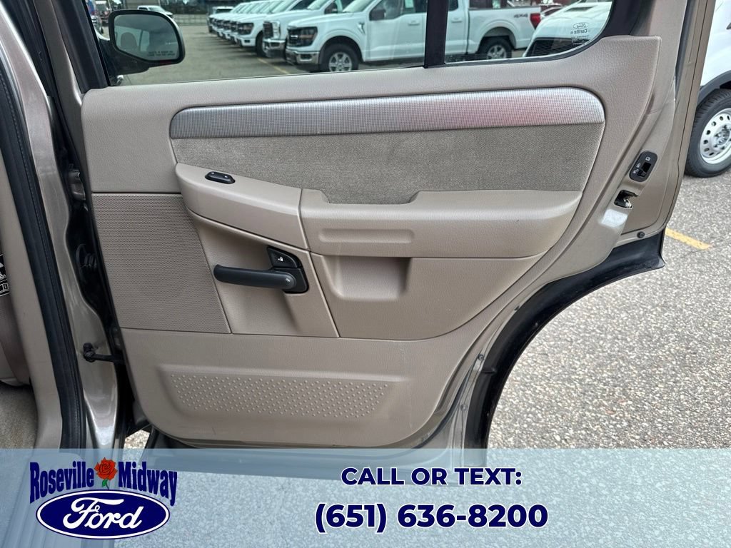 Used 2003 Ford Explorer XLT AWD/4WD image 35