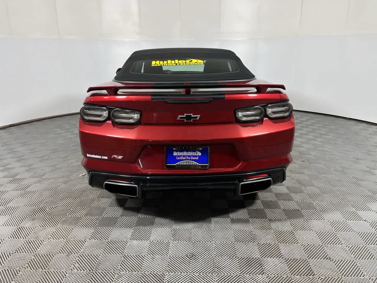Used 2022 Chevrolet Camaro LT w/ Design Package 2 RWD image 7