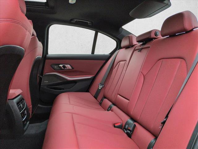 Used 2025 BMW 330i xDrive Sedan w/ Premium Package image 20