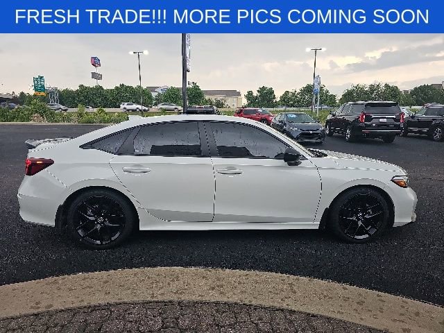 Used 2023 Honda Civic Sport image 5