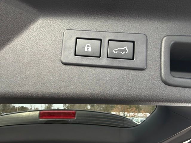 Used 2025 Subaru Forester Premium image 10