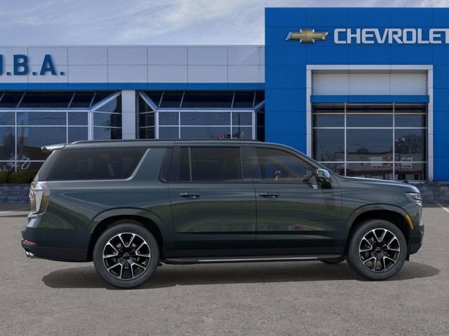 New 2026 Chevrolet Suburban RST image 5