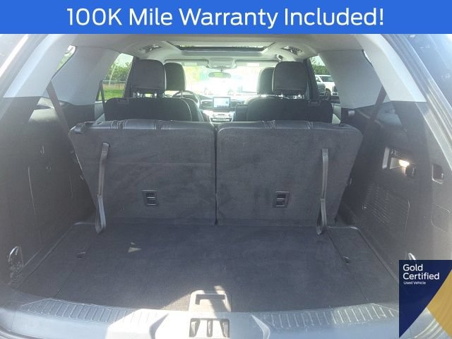Used 2024 Ford Explorer XLT w/ Equipment Group 202A AWD/4WD image 13