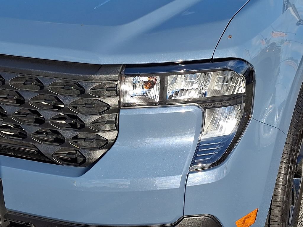Used 2025 Ford Maverick XLT w/ XLT Luxury Package image 9