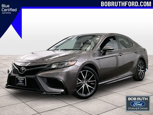 Used 2022 Toyota Camry SE FWD image 1