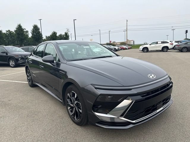 Certified 2025 Hyundai Sonata SEL FWD image 10