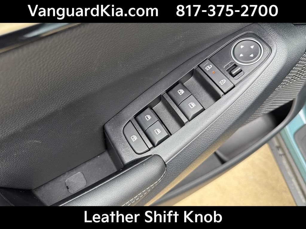 Certified 2026 Kia Seltos EX FWD image 17