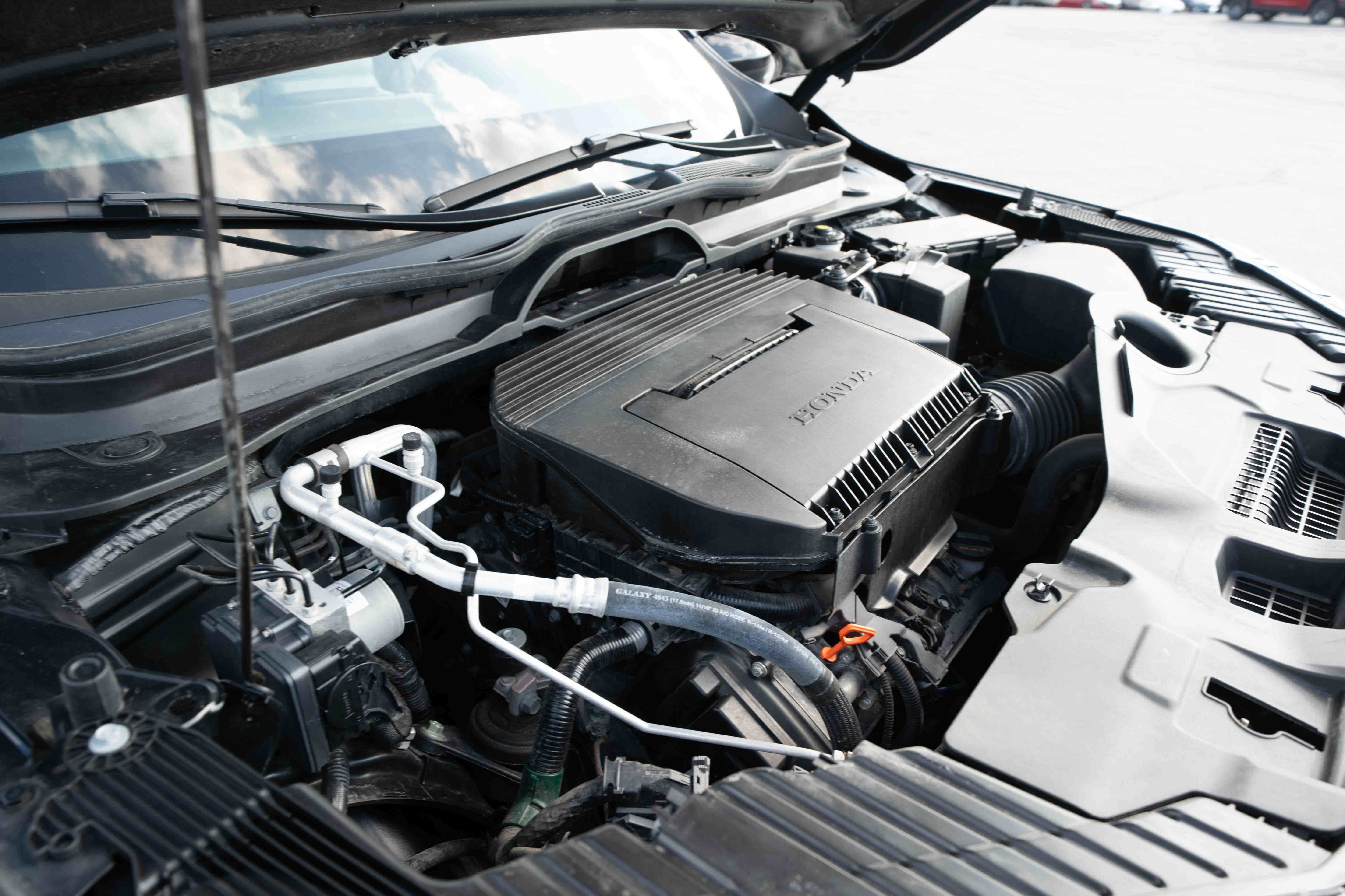 Used 2025 Honda Pilot Touring image 33