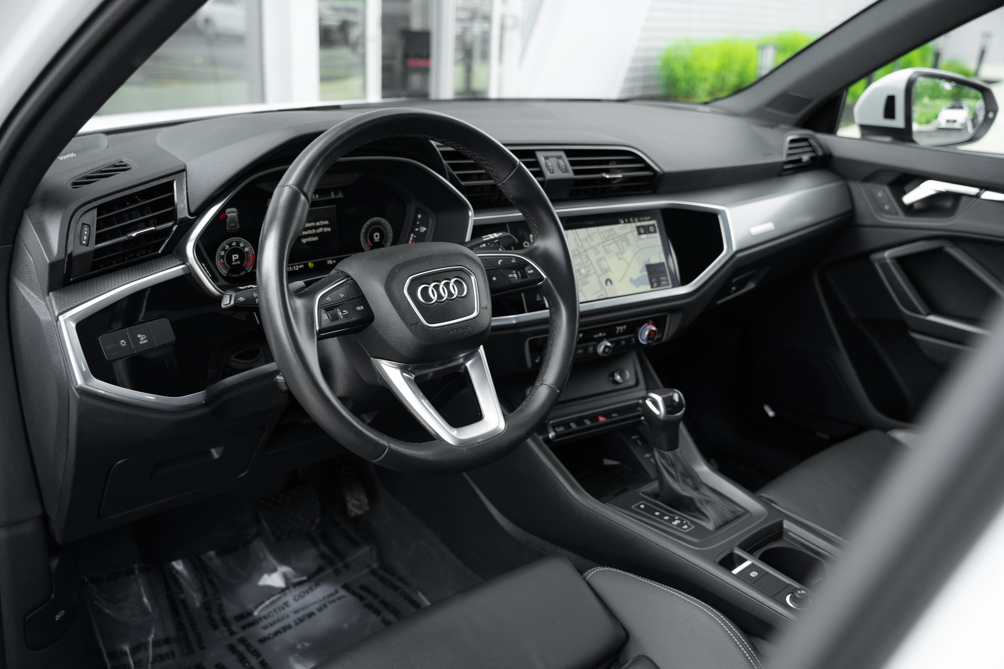 Certified 2023 Audi Q3 2.0T Premium Plus w/ Premium Plus Package AWD/4WD image 9